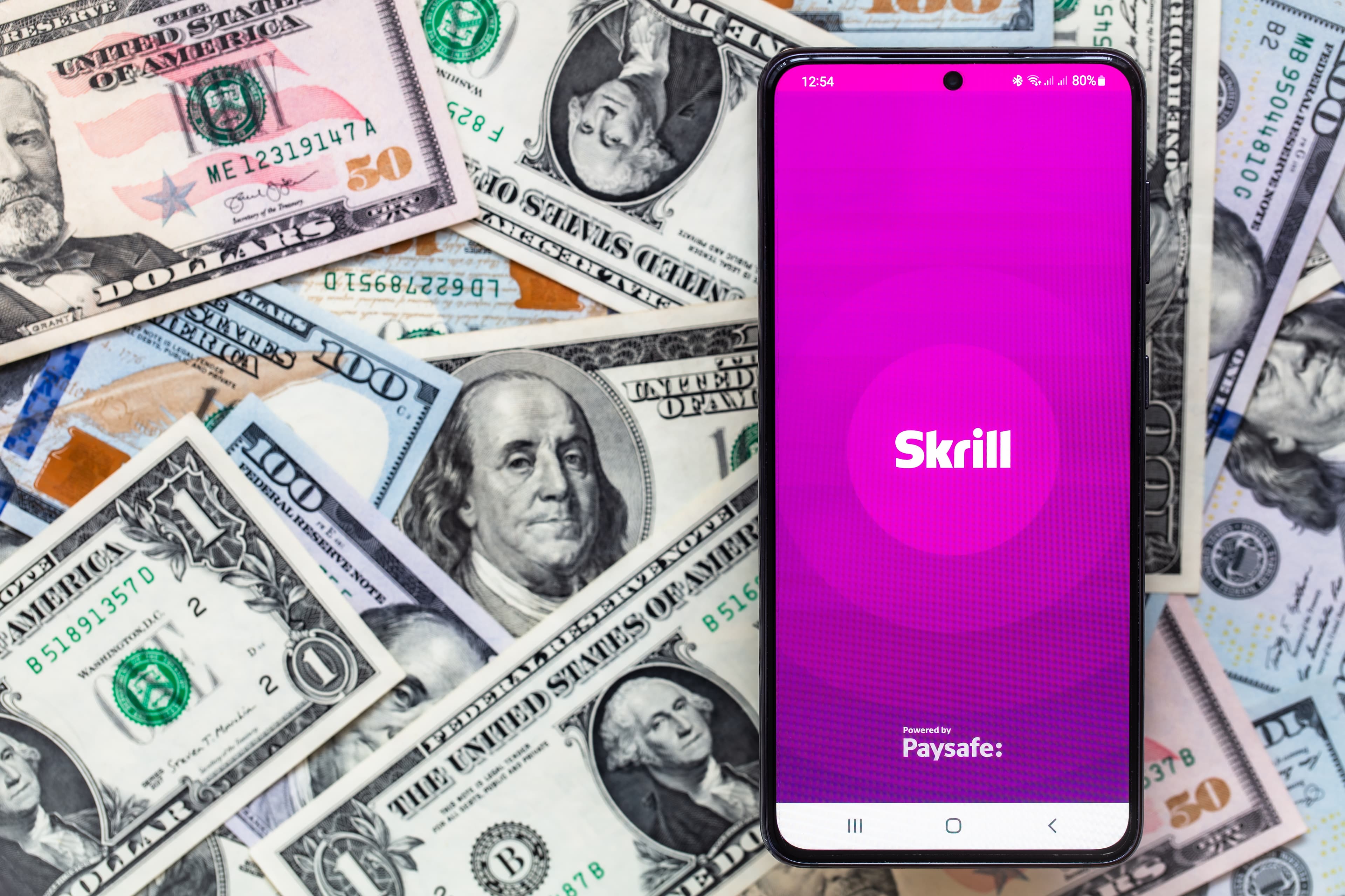 Programmes de récompenses Skrill : maximiser les avantages des transactions de casino en ligne image