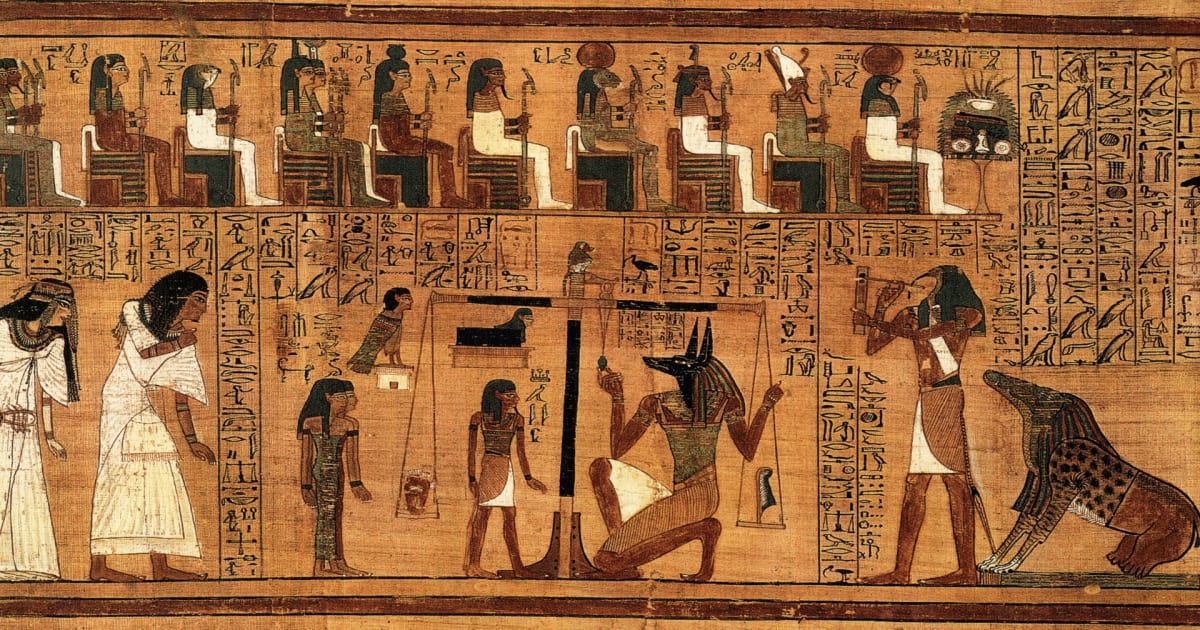 Voyagez dans l'Égypte ancienne avec les livres et les couronnes de Bally Wulff