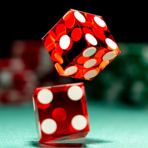 Stratégies de pari au craps : Trucs et astuces pour les joueurs en ligne
