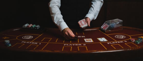 Comment déposer et retirer avec des cartes de crédit dans les casinos en ligne